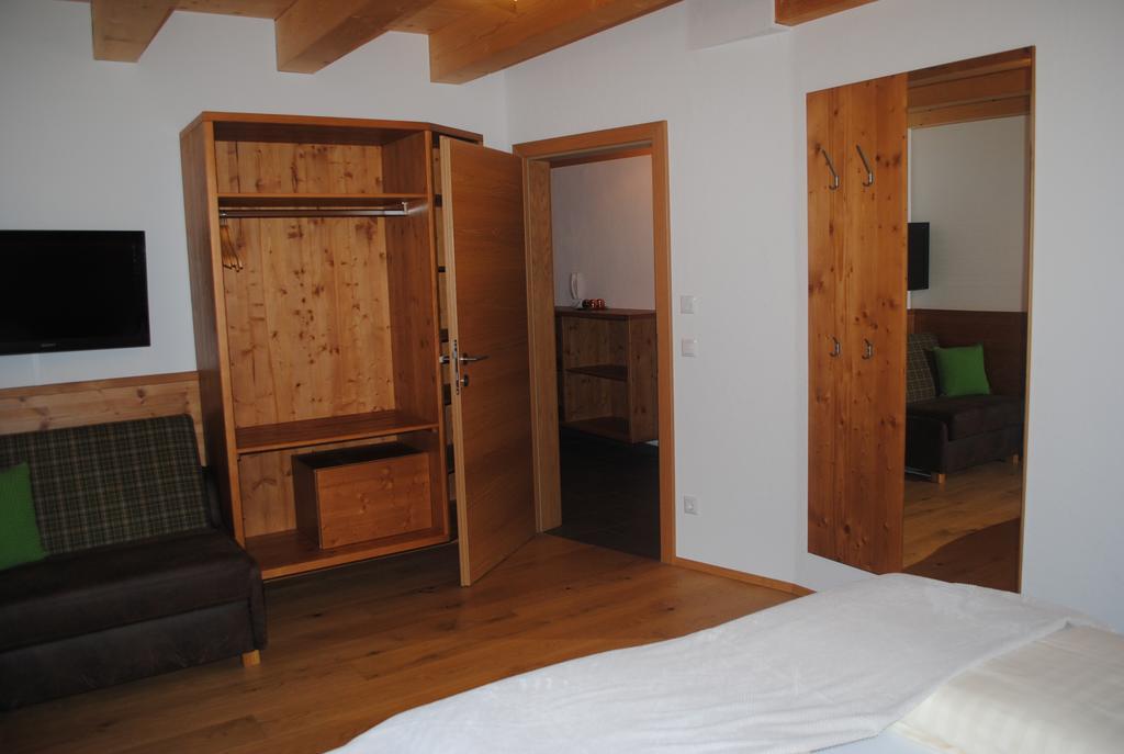 Familien-Bauernhof Neumoar Appartement Sankt Johann im Pongau Kamer foto