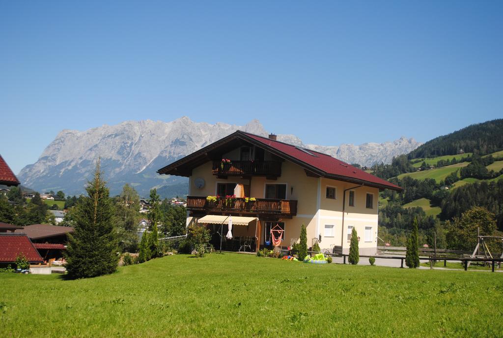 Familien-Bauernhof Neumoar Appartement Sankt Johann im Pongau Buitenkant foto